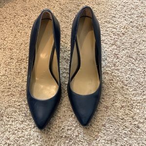 Ann Taylor navy heals.